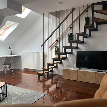 Cozy Loft Apartment In Zagreb Center Exterior photo