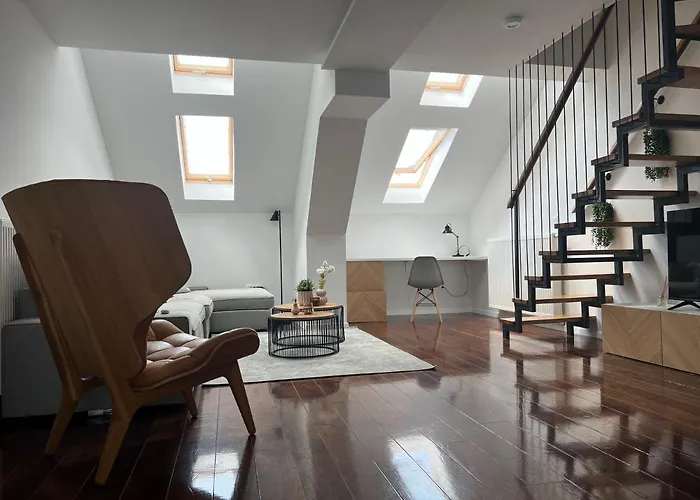 Cozy Loft Apartment In Zagreb Center